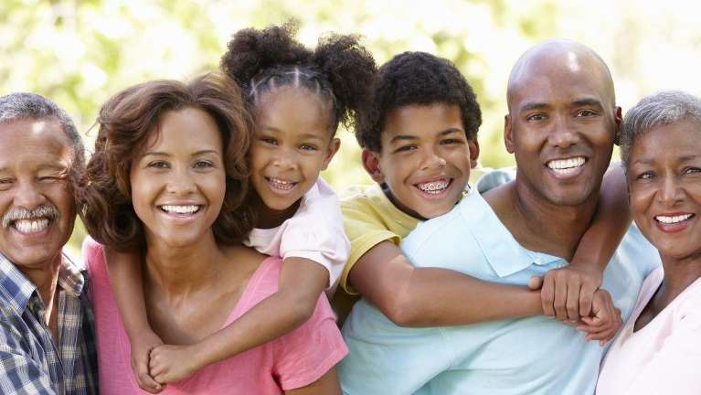 family with beautiful smiles in Knoxville TN